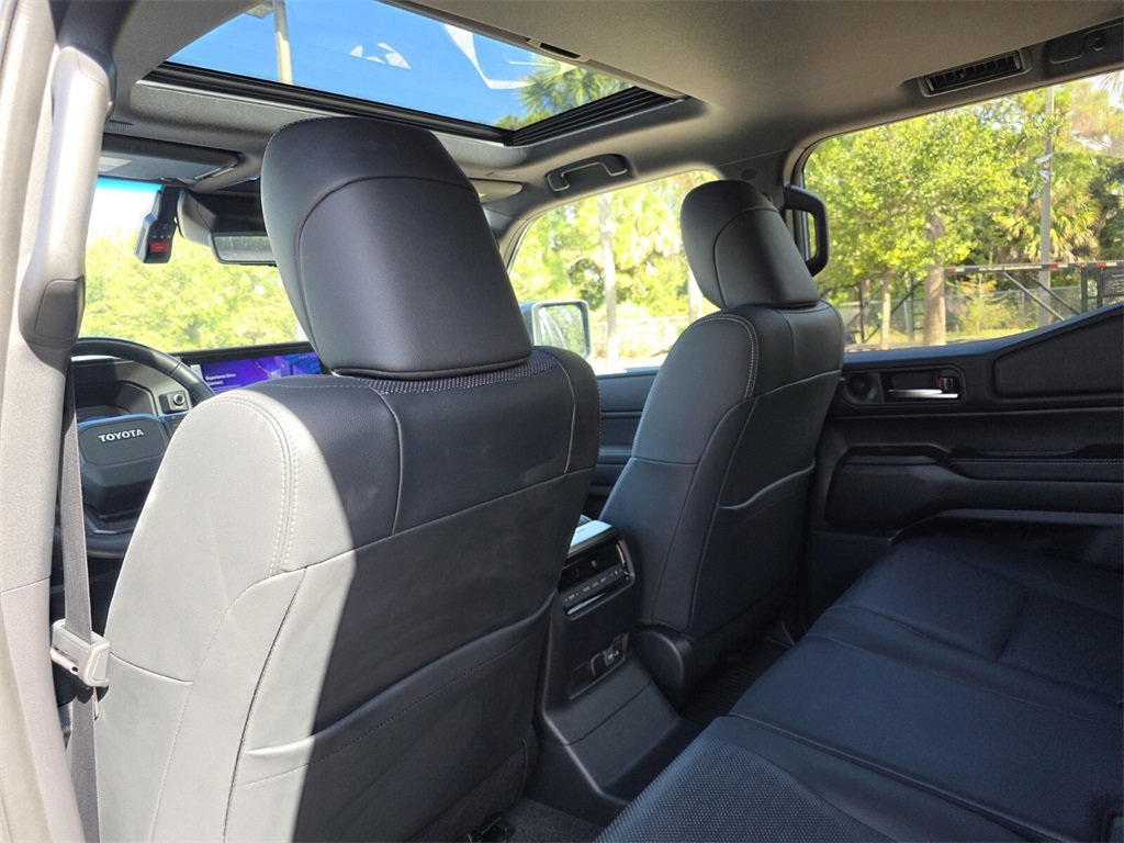 Certified 2024 Toyota Land Cruiser image 23