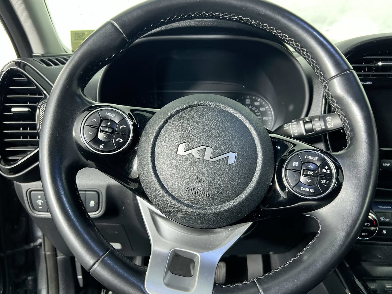 Used 2022 Kia Soul EX FWD image 15