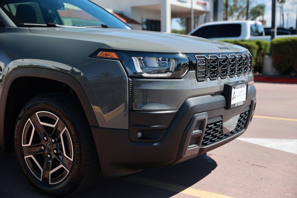 New 2026 Jeep Cherokee Laredo image 7