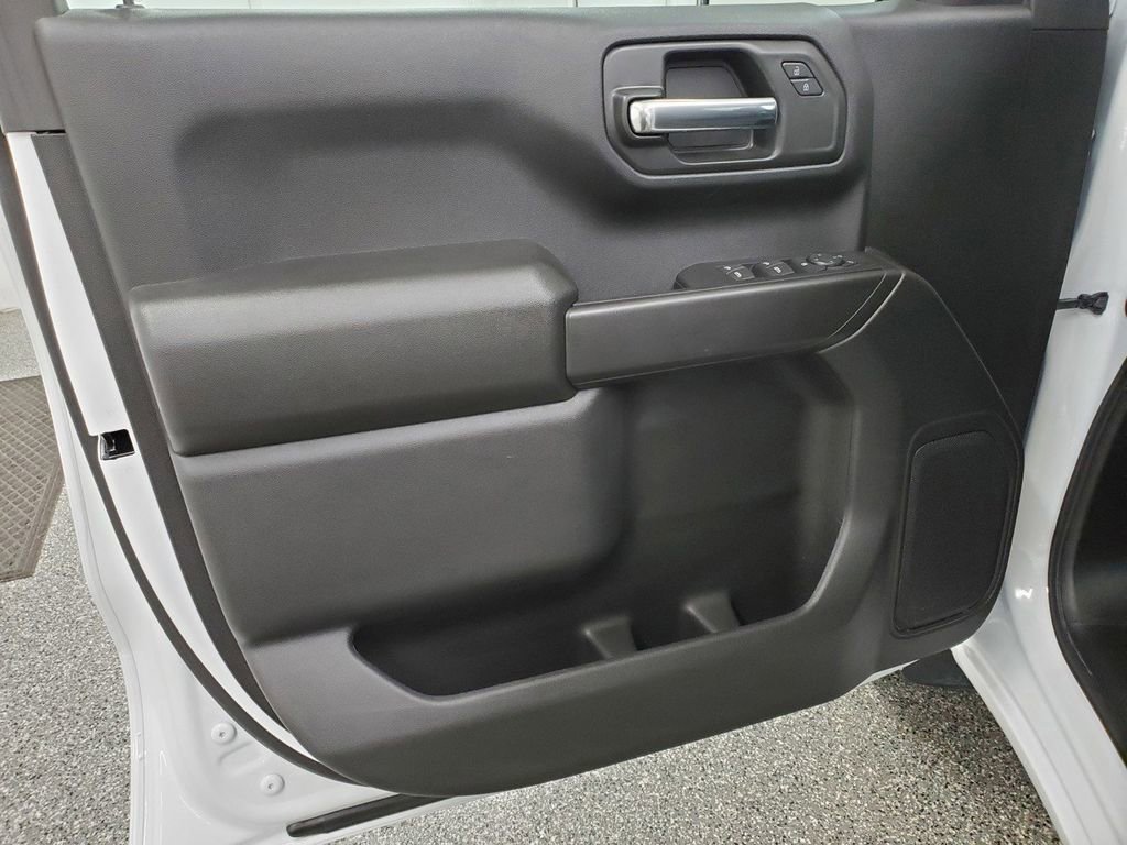 Used 2025 Chevrolet Silverado 1500 W/T w/ WT Value Package image 14