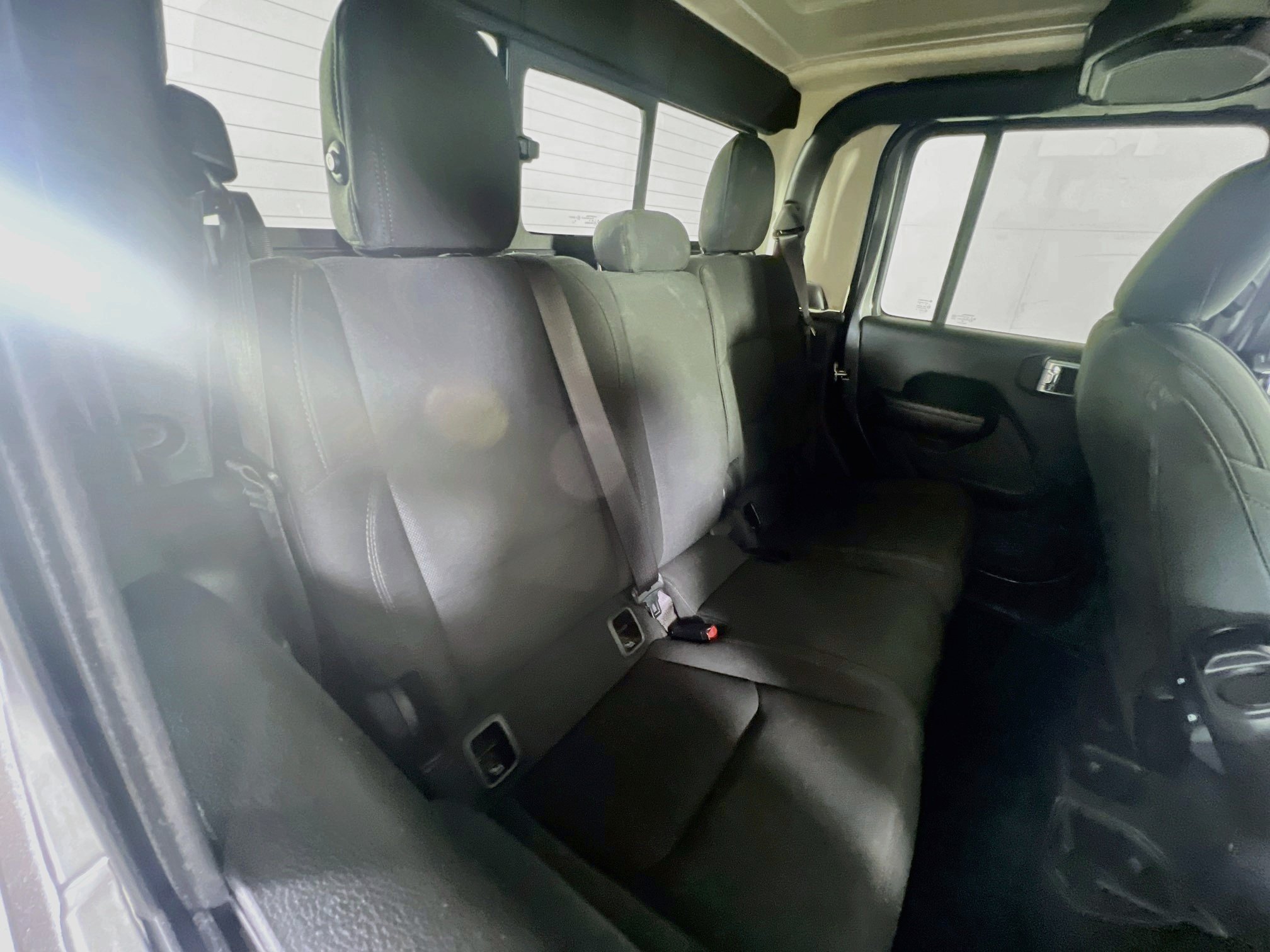 Used 2023 Jeep Gladiator Sport AWD/4WD image 24