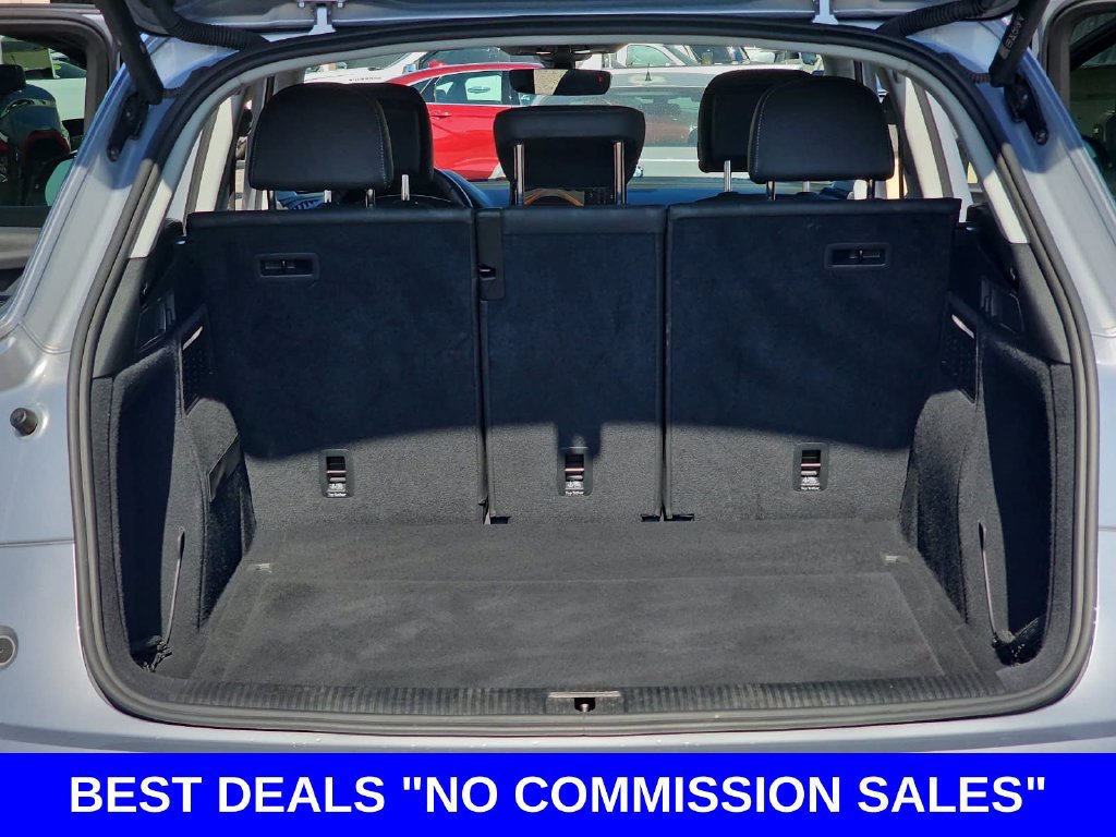 Used 2023 Audi Q5 2.0T Premium Plus w/ Premium Plus Package AWD/4WD image 12