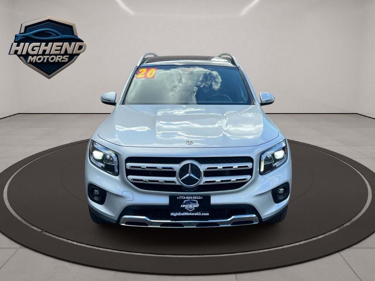 Used 2020 Mercedes-Benz GLB 250 4MATIC w/ Premium Package image 9