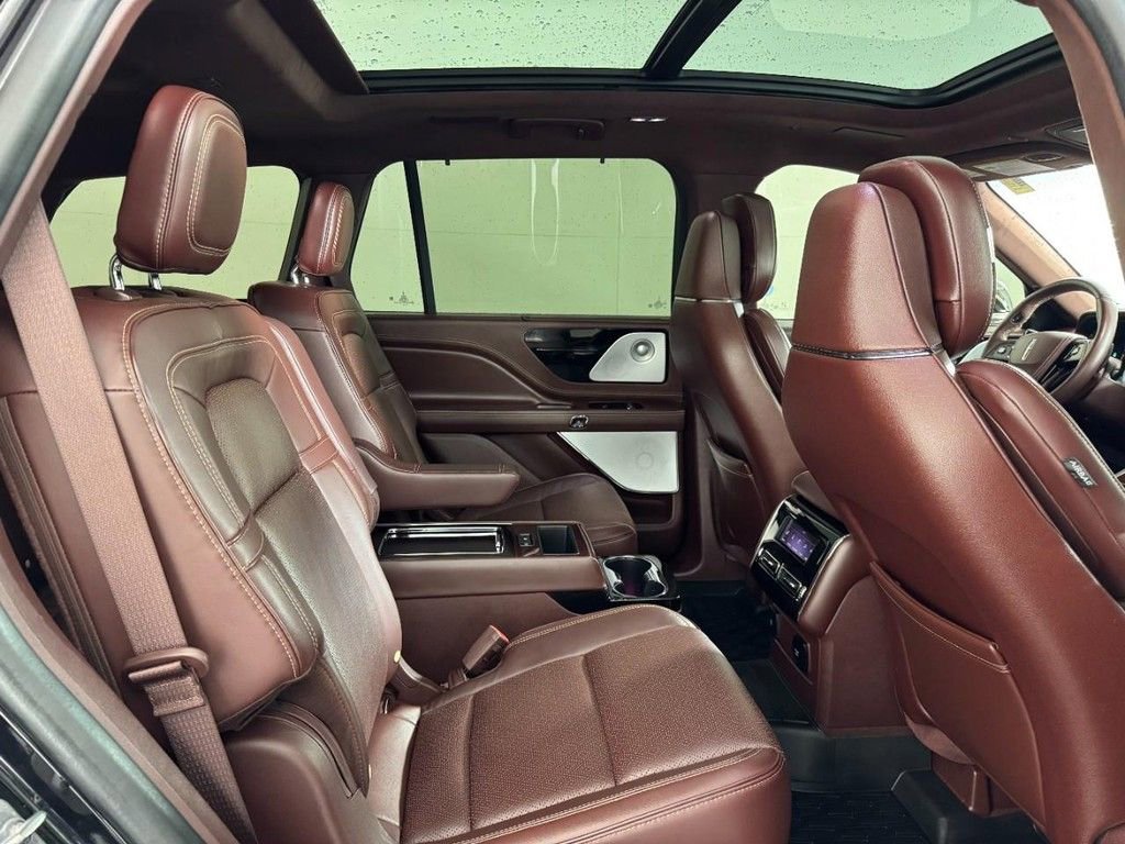 Used 2022 Lincoln Aviator Black Label w/ Dynamic Handling Package image 13