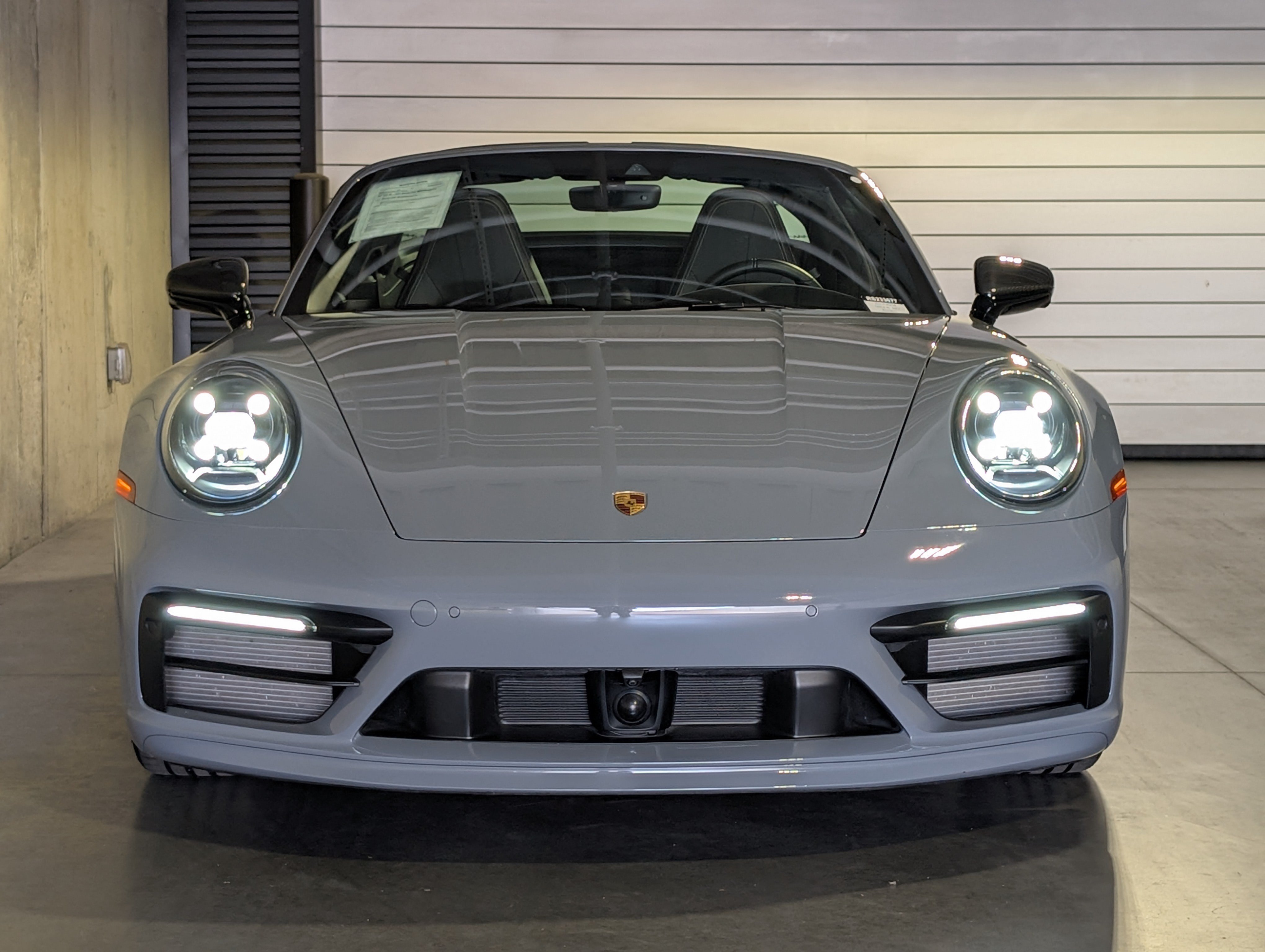 Certified 2024 Porsche 911 Targa 4S w/ Premium Package AWD/4WD image 12