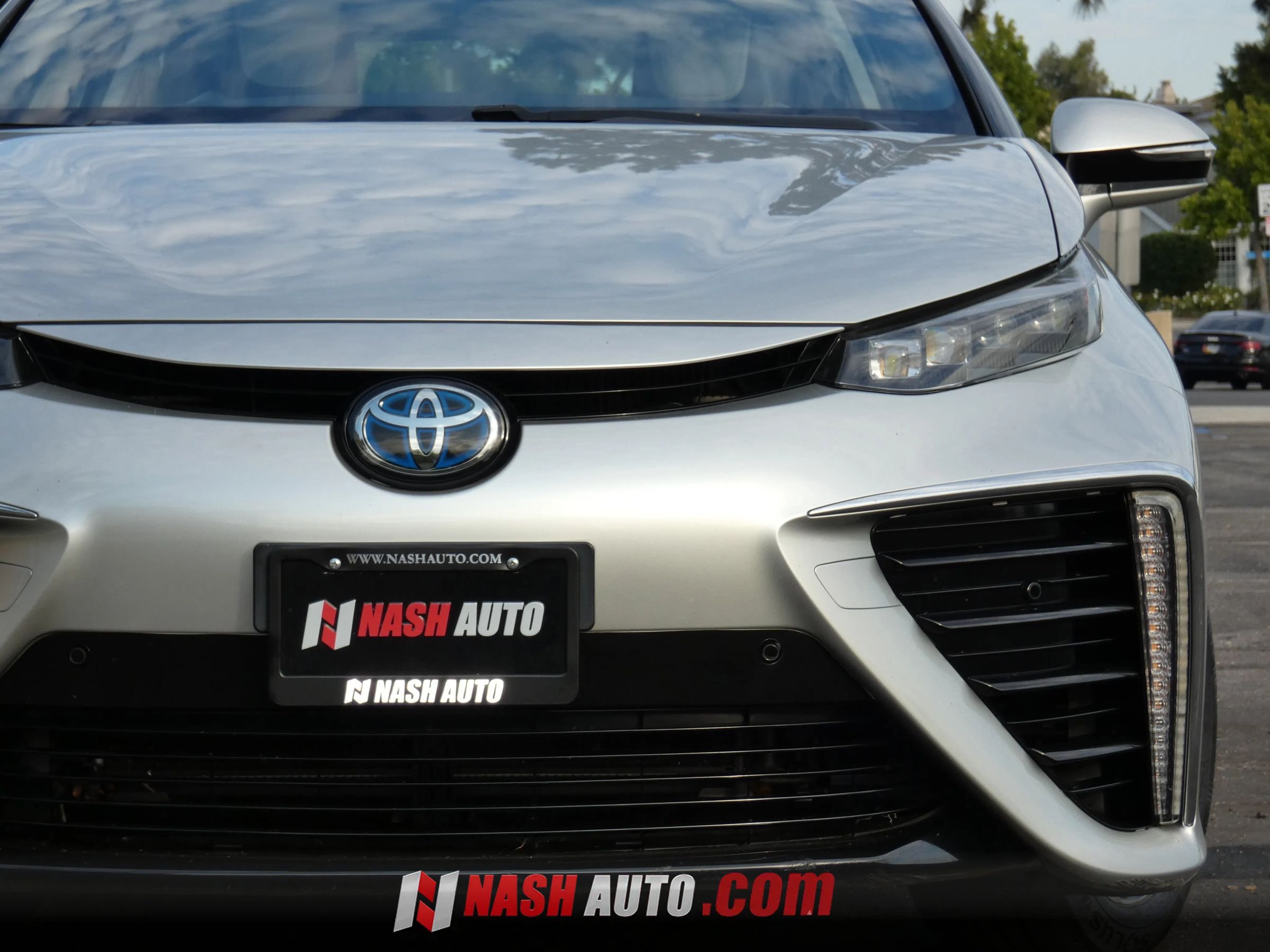 Used 2019 Toyota Mirai FWD image 16