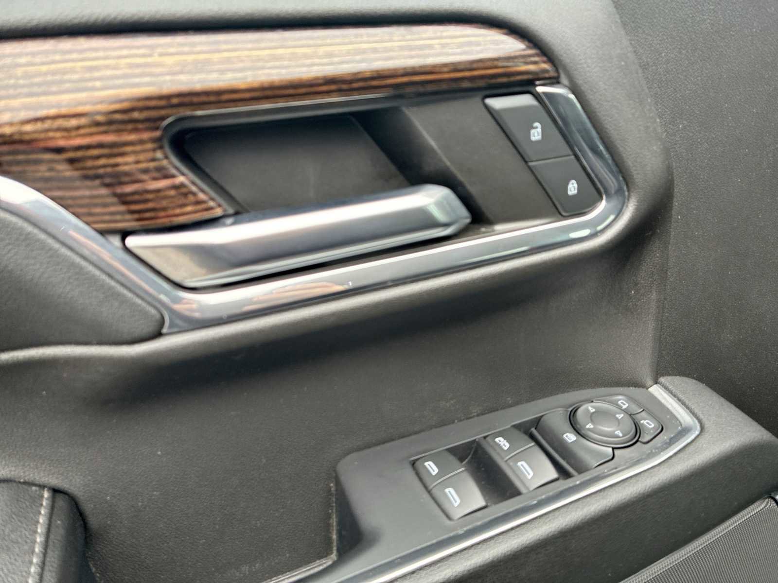 Certified 2024 GMC Sierra 1500 Elevation image 23
