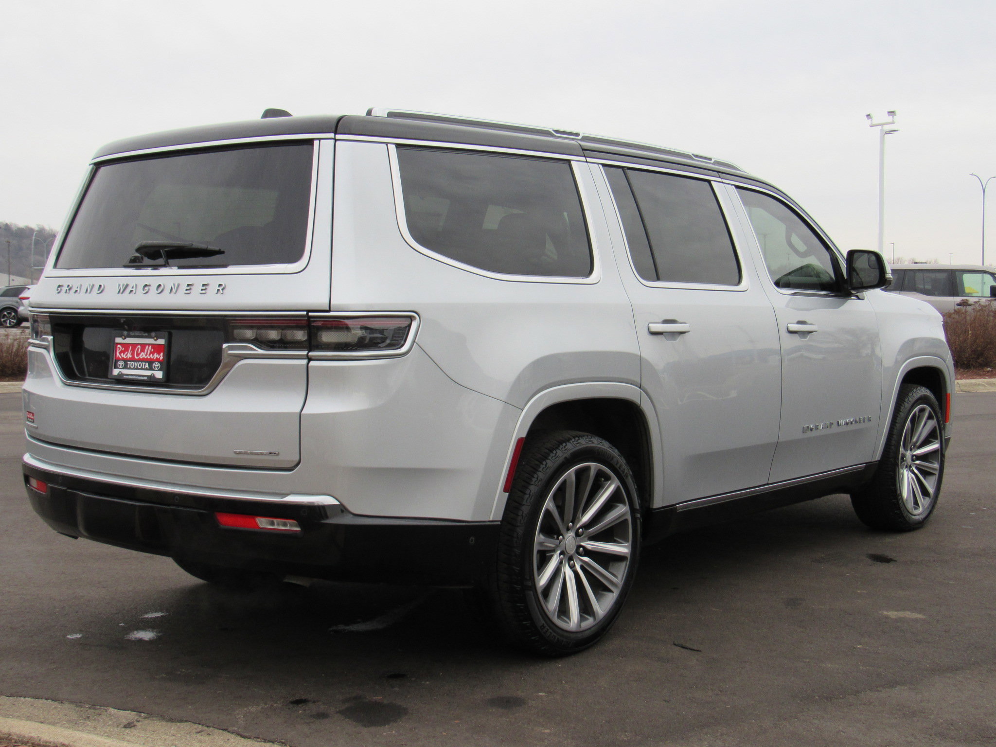 Used 2022 Jeep Grand Wagoneer Series II image 6