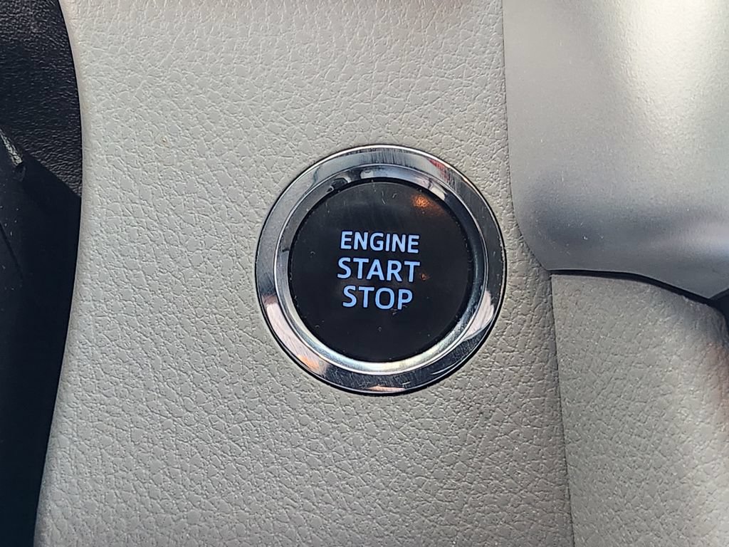 Used 2016 Toyota Highlander XLE FWD image 20
