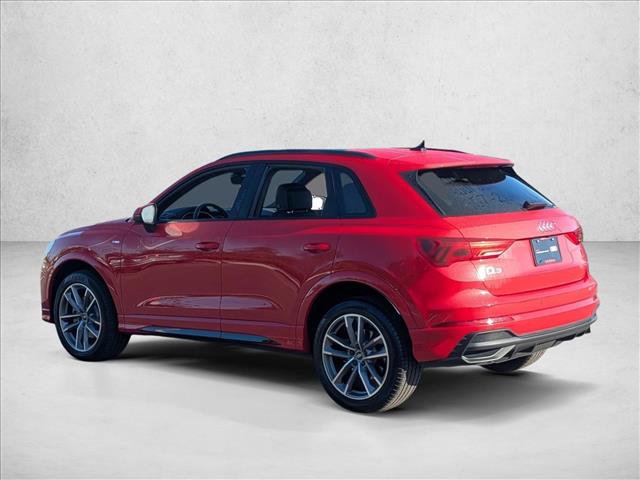 Certified 2025 Audi Q3 2.0T Premium w/ Convenience Package image 7