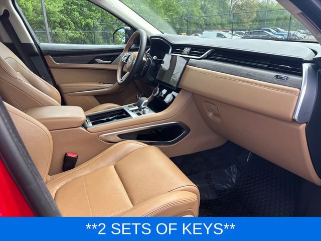 Used 2023 Jaguar F-PACE S AWD/4WD image 9