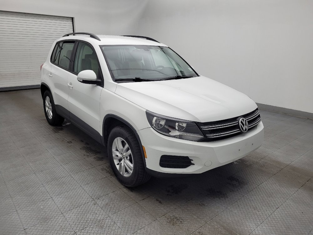 Used 2017 Volkswagen Tiguan S FWD image 13