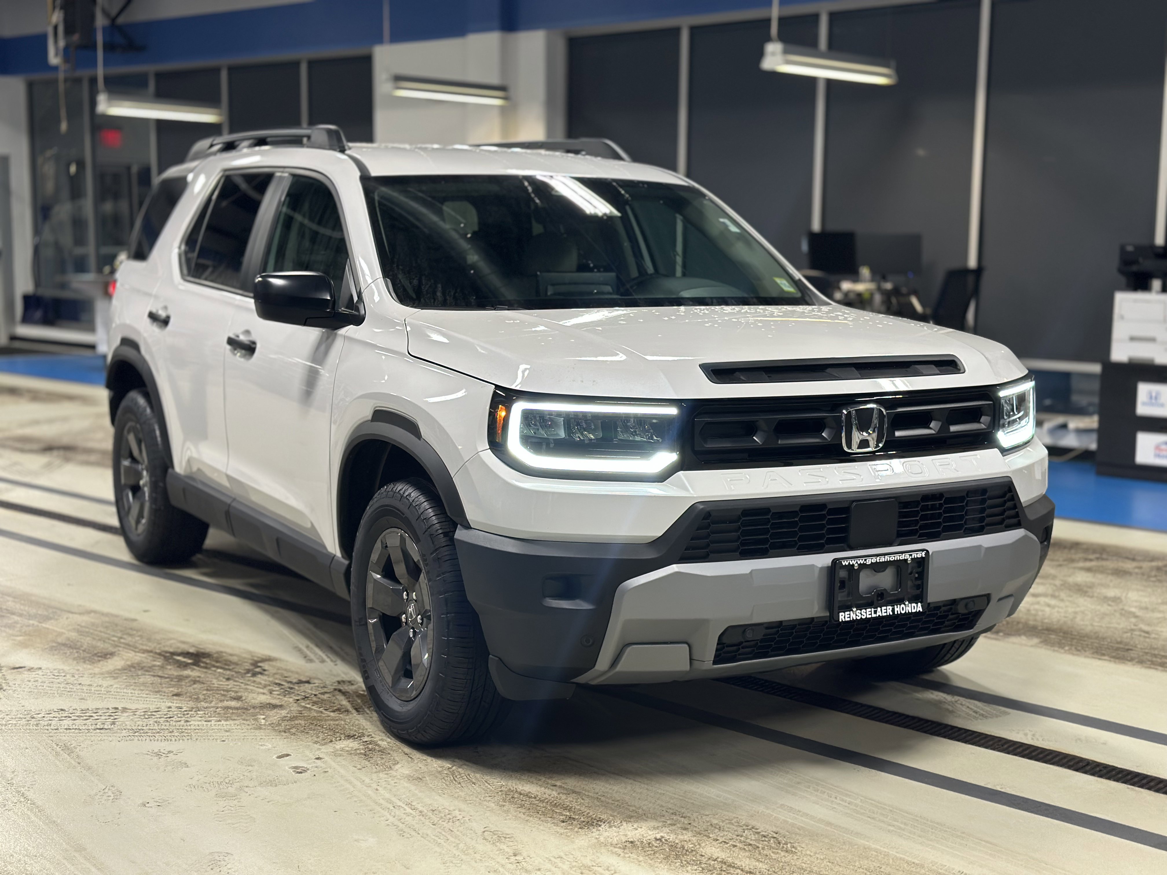 New 2026 Honda Passport RTL image 3