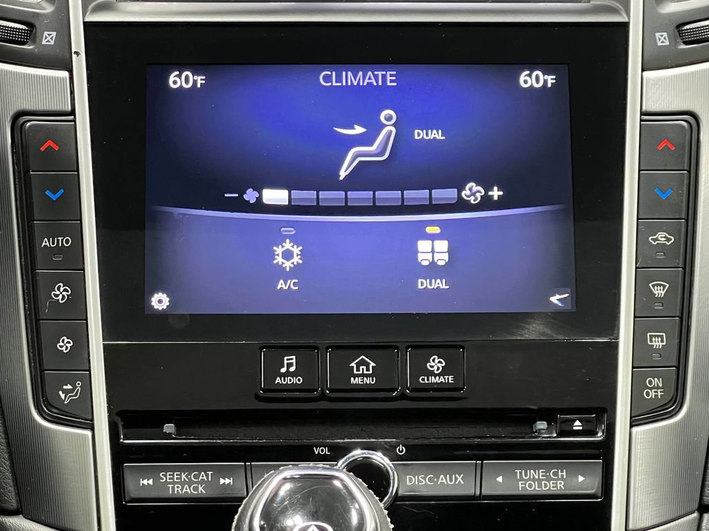 Used 2018 INFINITI Q60 3.0t Luxe RWD image 24