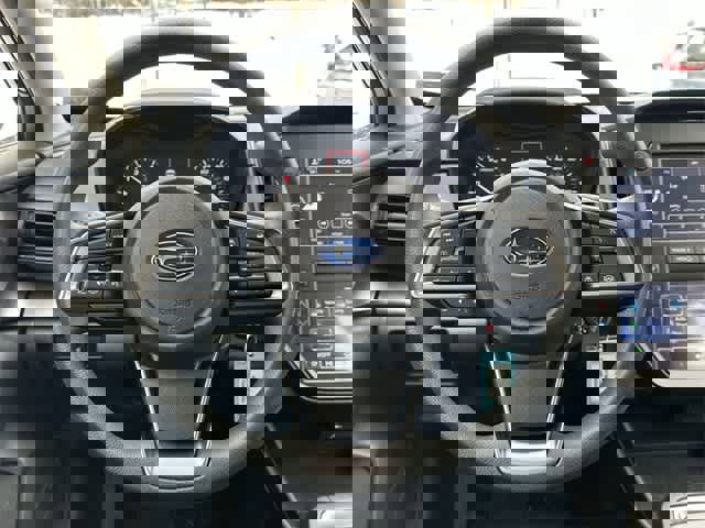 Certified 2025 Subaru Impreza 2.0i image 7