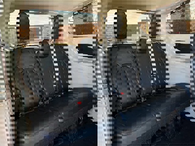 Used 2017 Chrysler Pacifica Touring-L Plus image 31