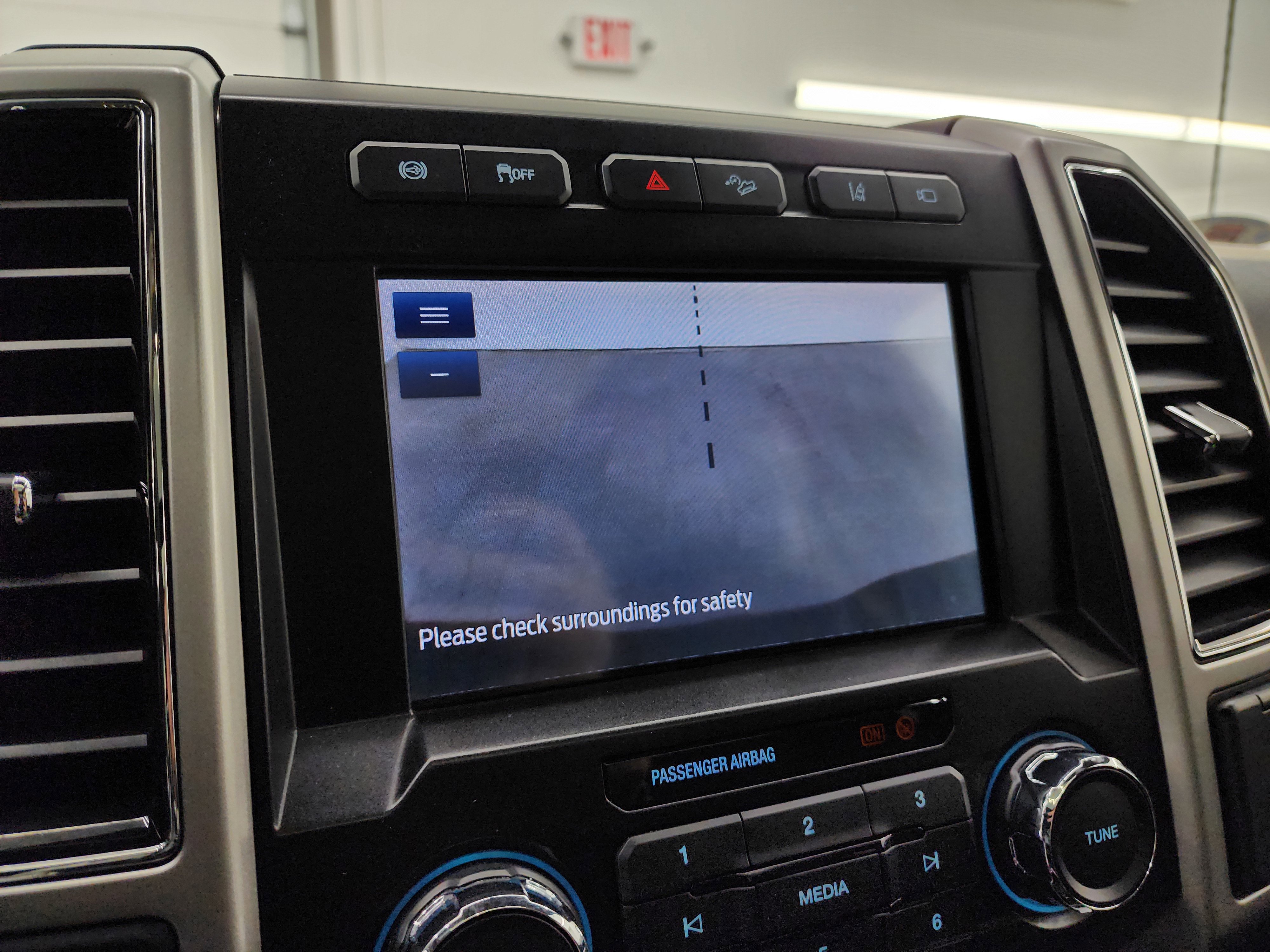 Used 2020 Ford F350 Lariat w/ Lariat Ultimate Package image 18