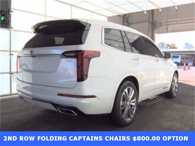 Used 2021 Cadillac XT6 Premium Luxury image 3