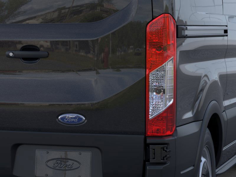 New 2025 Ford Transit 250 Low Roof image 22