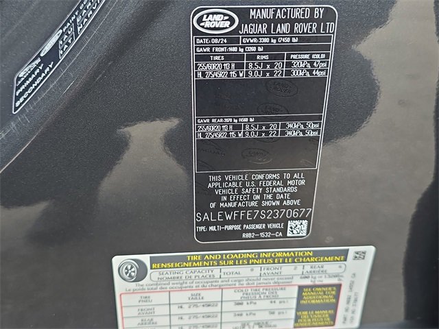 Used 2025 Land Rover Defender 130 V8 image 37