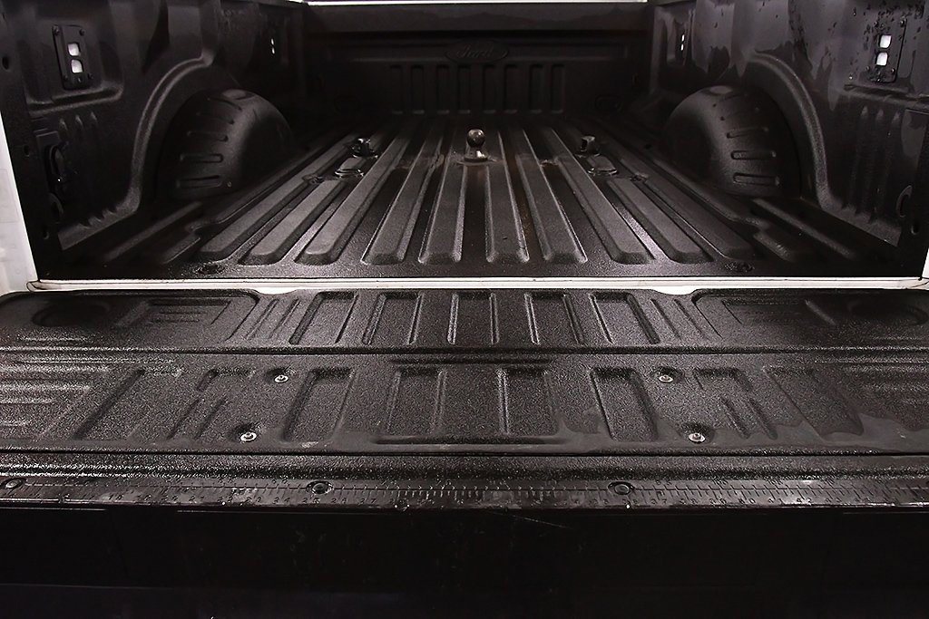 Used 2024 Ford F350 XLT image 14