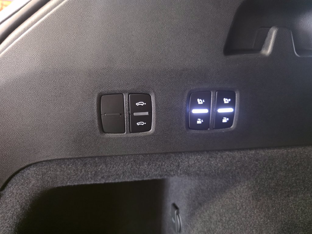New 2026 Porsche Cayenne Electric AWD/4WD image 27