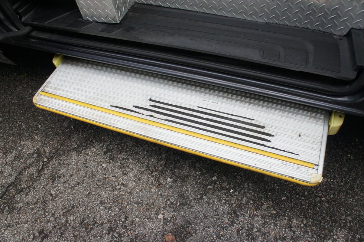 Used 2020 Mercedes-Benz Sprinter 4500 image 22