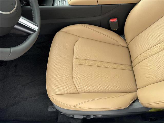 New 2025 Hyundai Sonata Limited image 4