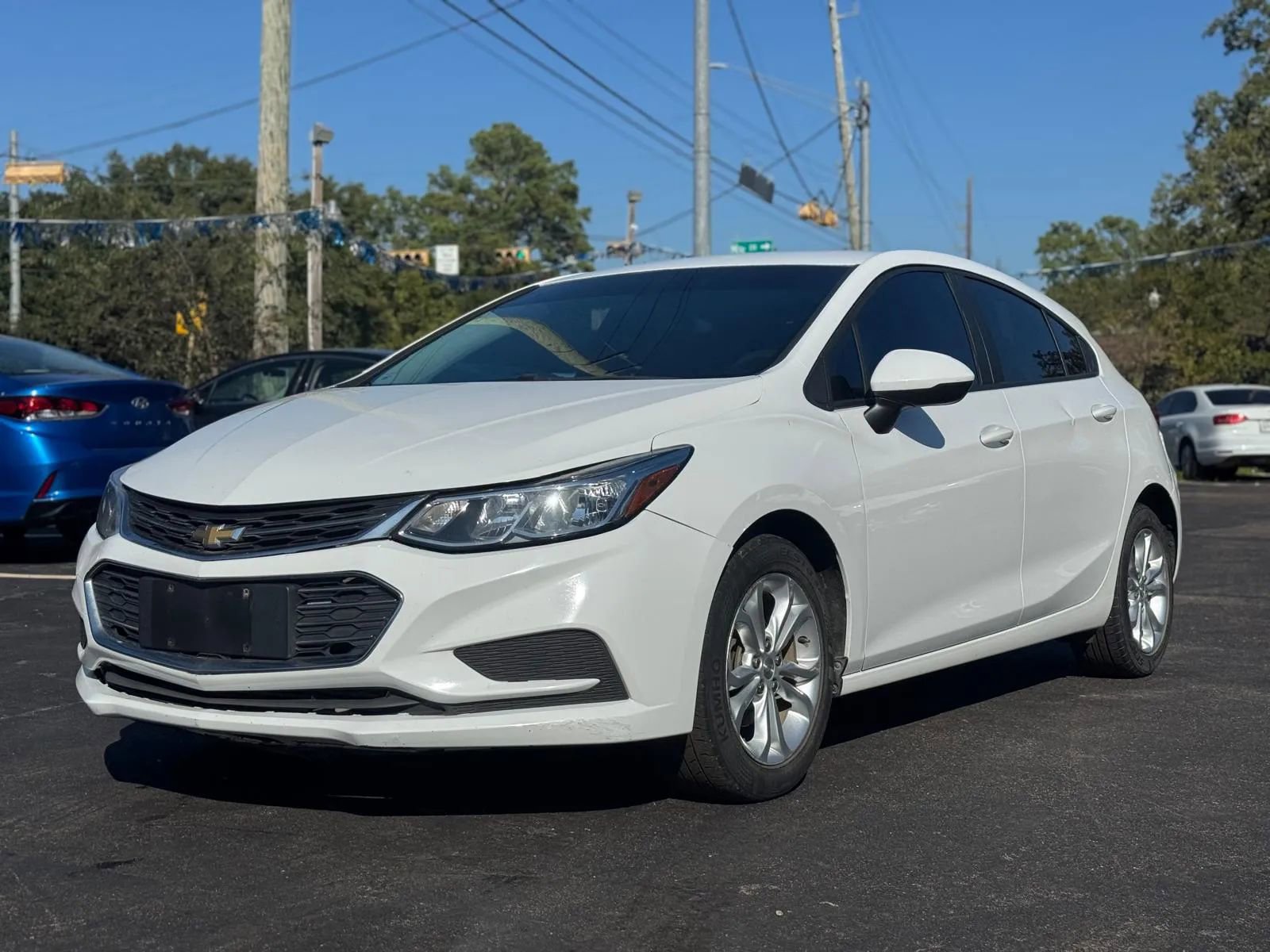 Used 2019 Chevrolet Cruze LS w/ LS Convenience Package image 1