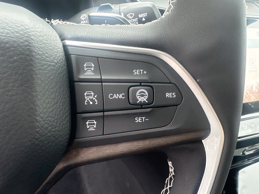 New 2027 Jeep Grand Cherokee L Limited AWD/4WD image 26