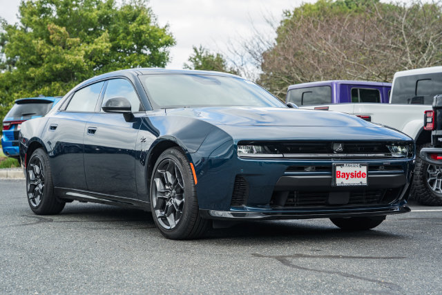 New 2026 Dodge Charger R/T w/ Driver Convenience Group AWD/4WD image 2