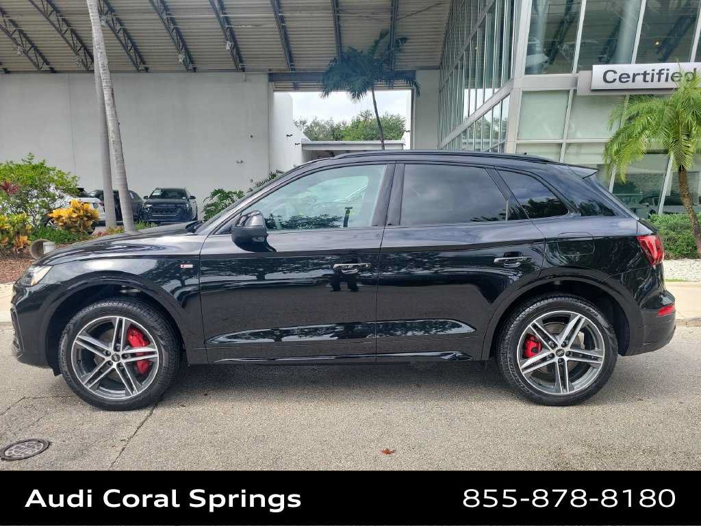 Certified 2024 Audi Q5 e Premium Plus w/ Premium Plus Package AWD/4WD image 11
