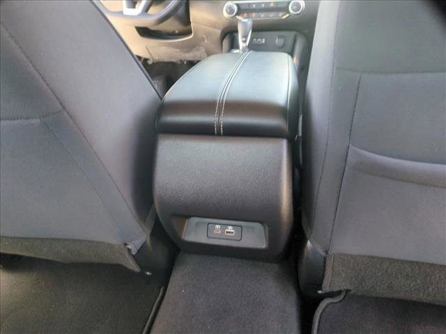 Used 2024 Nissan Altima 2.5 SV FWD image 16