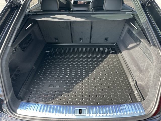 New 2026 Audi SQ8 Prestige AWD/4WD image 14