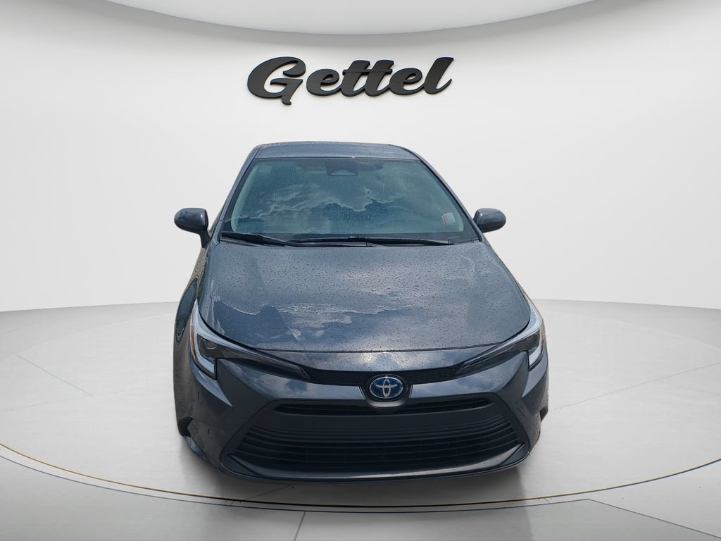Certified 2024 Toyota Corolla LE w/ LE Convenience Package FWD image 2