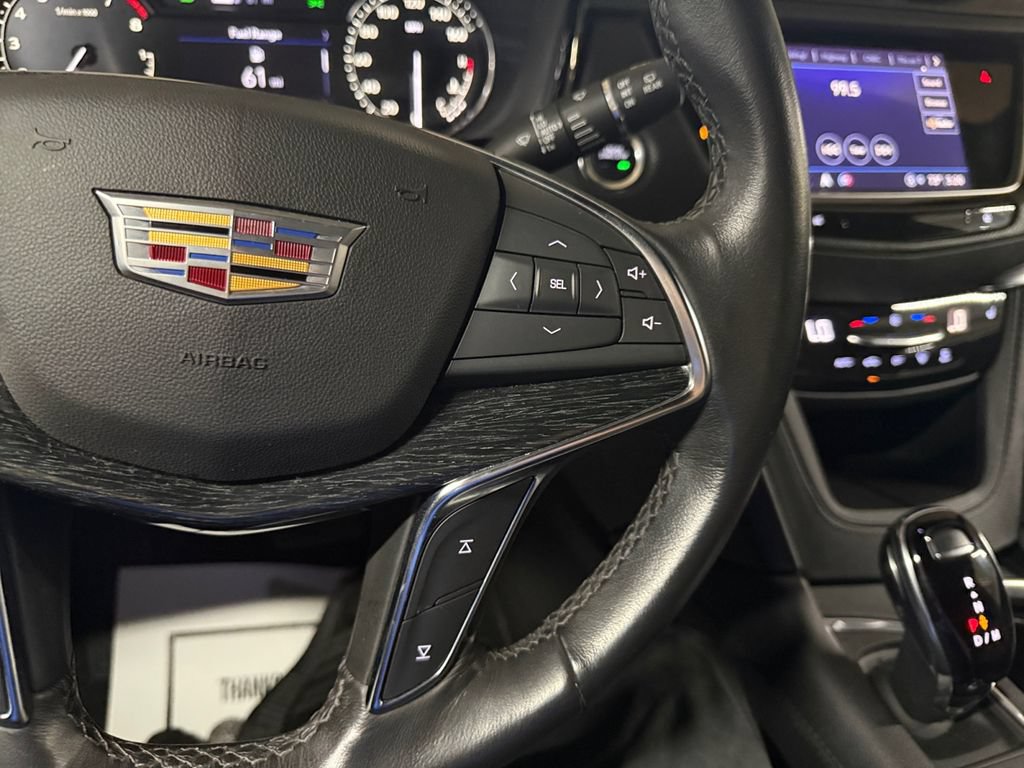 Used 2023 Cadillac XT5 Premium Luxury AWD/4WD image 16