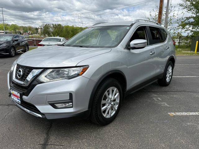 Used 2017 Nissan Rogue SV AWD/4WD image 6