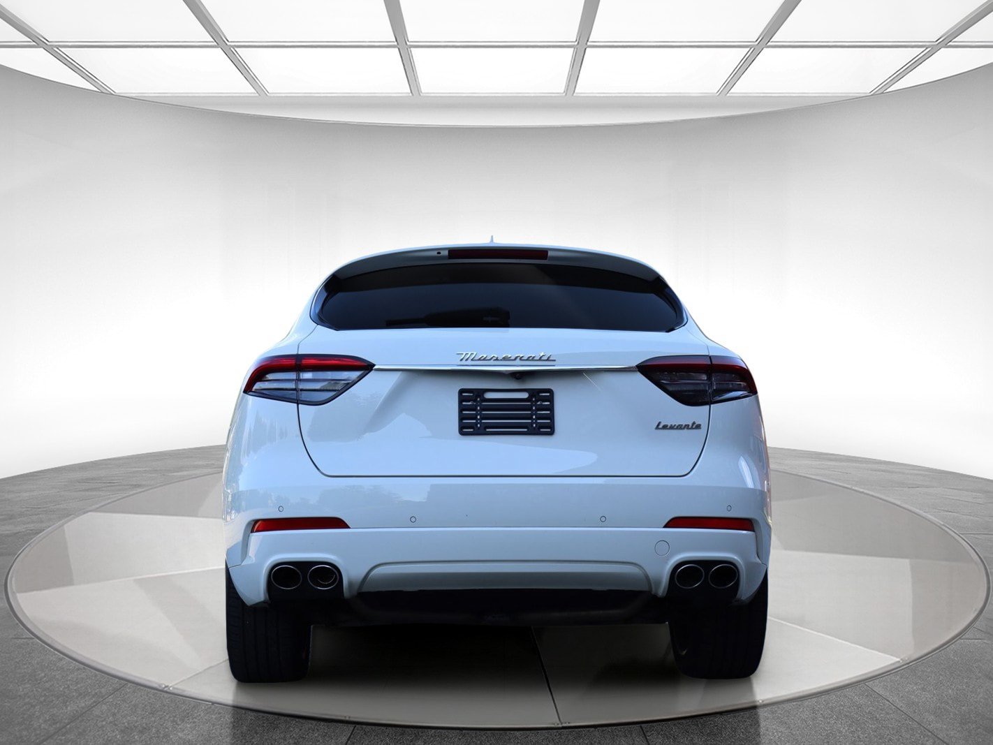 Used 2023 Maserati Levante GT AWD/4WD image 7