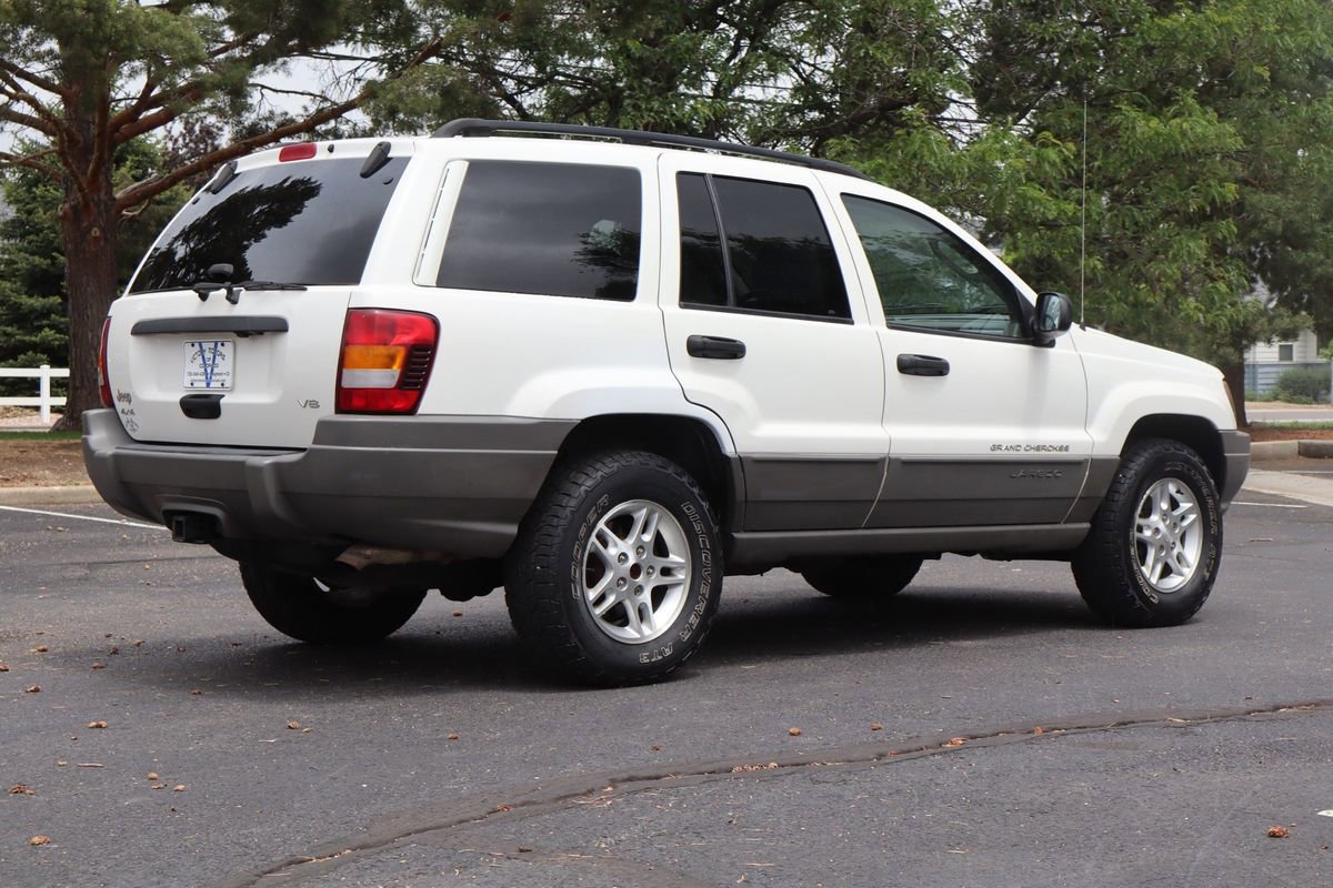 Used 2002 Jeep Grand Cherokee Laredo AWD/4WD image 5