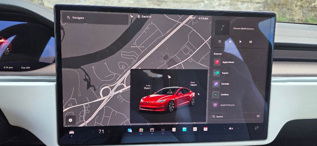 Used 2024 Tesla Model S AWD/4WD image 29