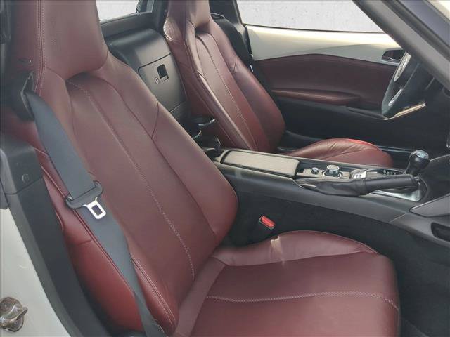 Used 2020 MAZDA MX-5 Miata RF Grand Touring RWD image 17