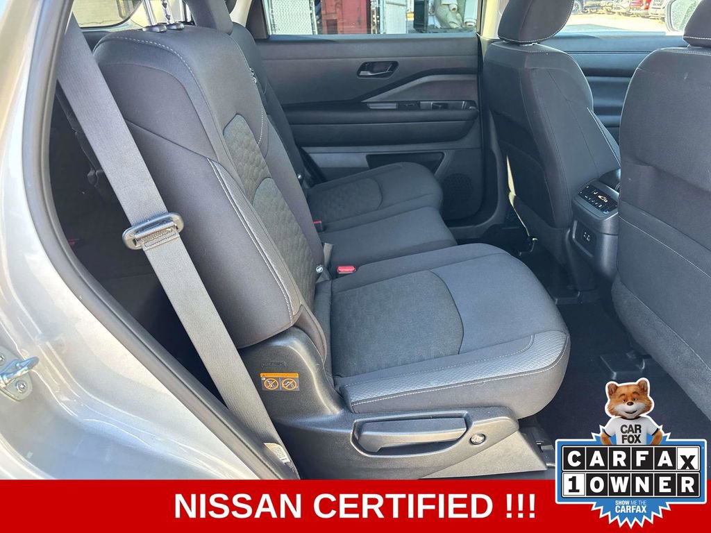 Used 2024 Nissan Pathfinder SV AWD/4WD image 14