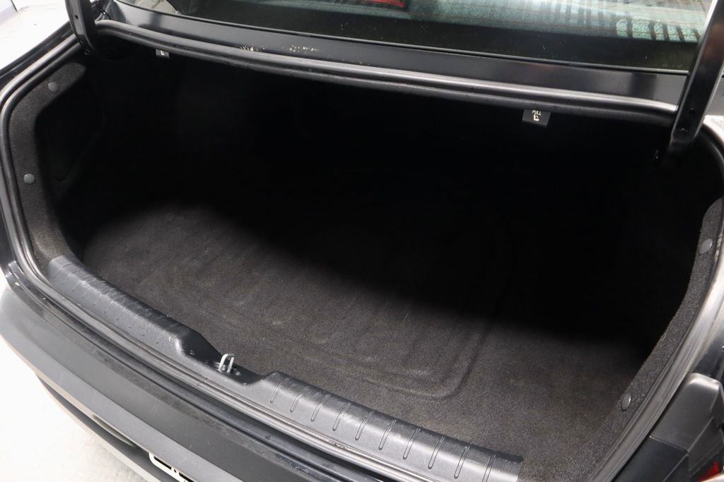 Used 2025 Kia K4 LXS image 12