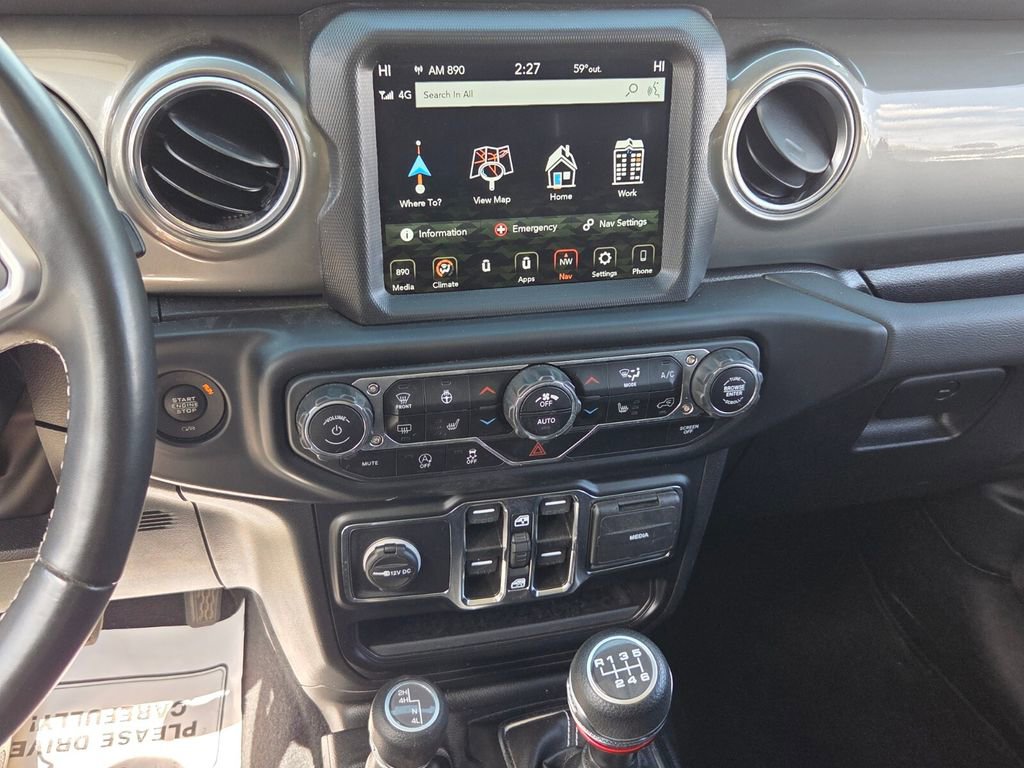 Used 2022 Jeep Wrangler Unlimited Sahara w/ Cold Weather Group image 17