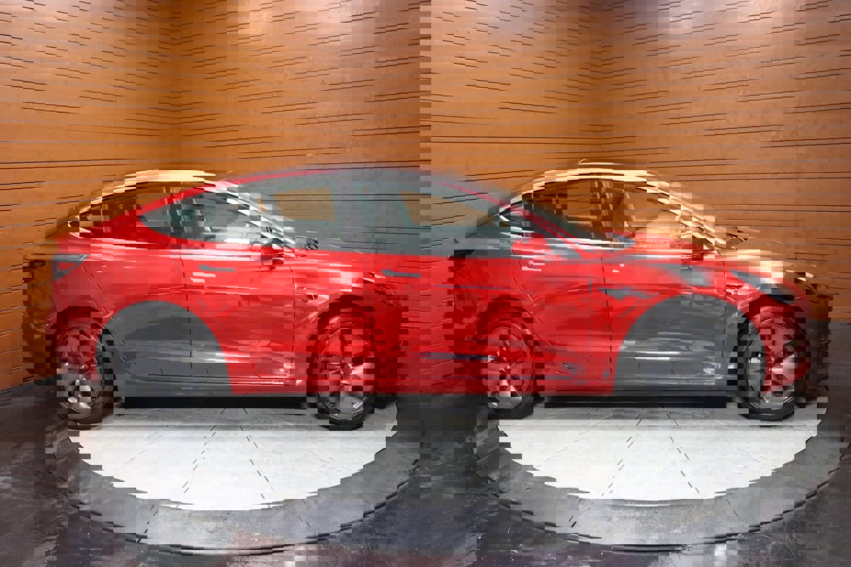 Used 2020 Tesla Model 3 Long Range image 31