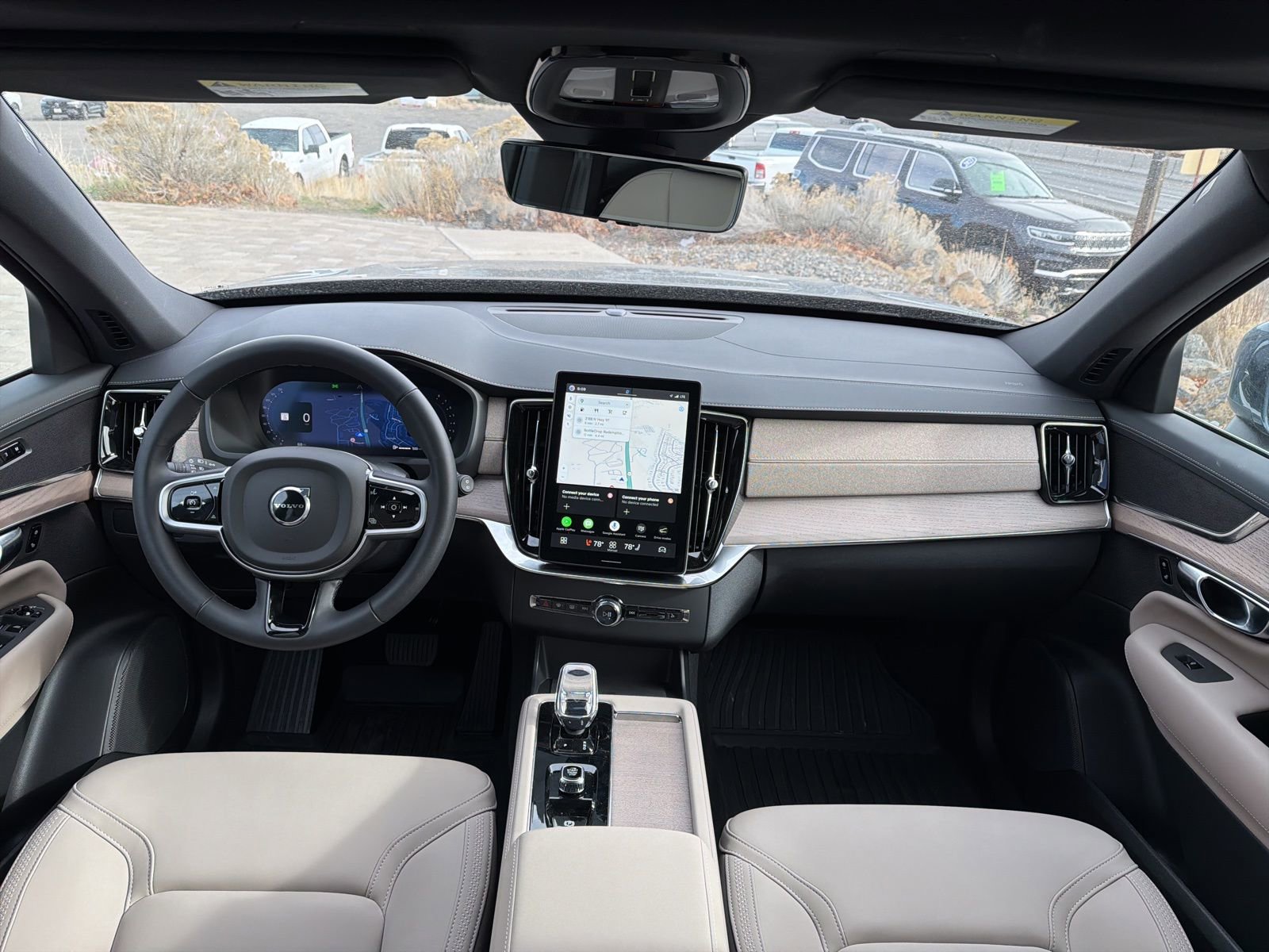 New 2026 Volvo XC90 B6 Core w/ Protection Package Premier image 16
