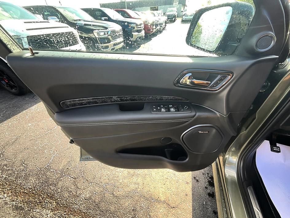 New 2026 Dodge Durango SRT Hellcat w/ Premium Group AWD/4WD image 13