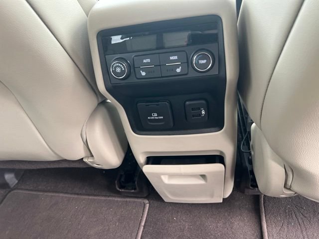 Certified 2019 GMC Acadia Denali w/ Technology Package FWD image 23