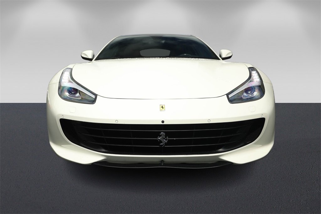 Certified 2018 Ferrari GTC4Lusso T image 8