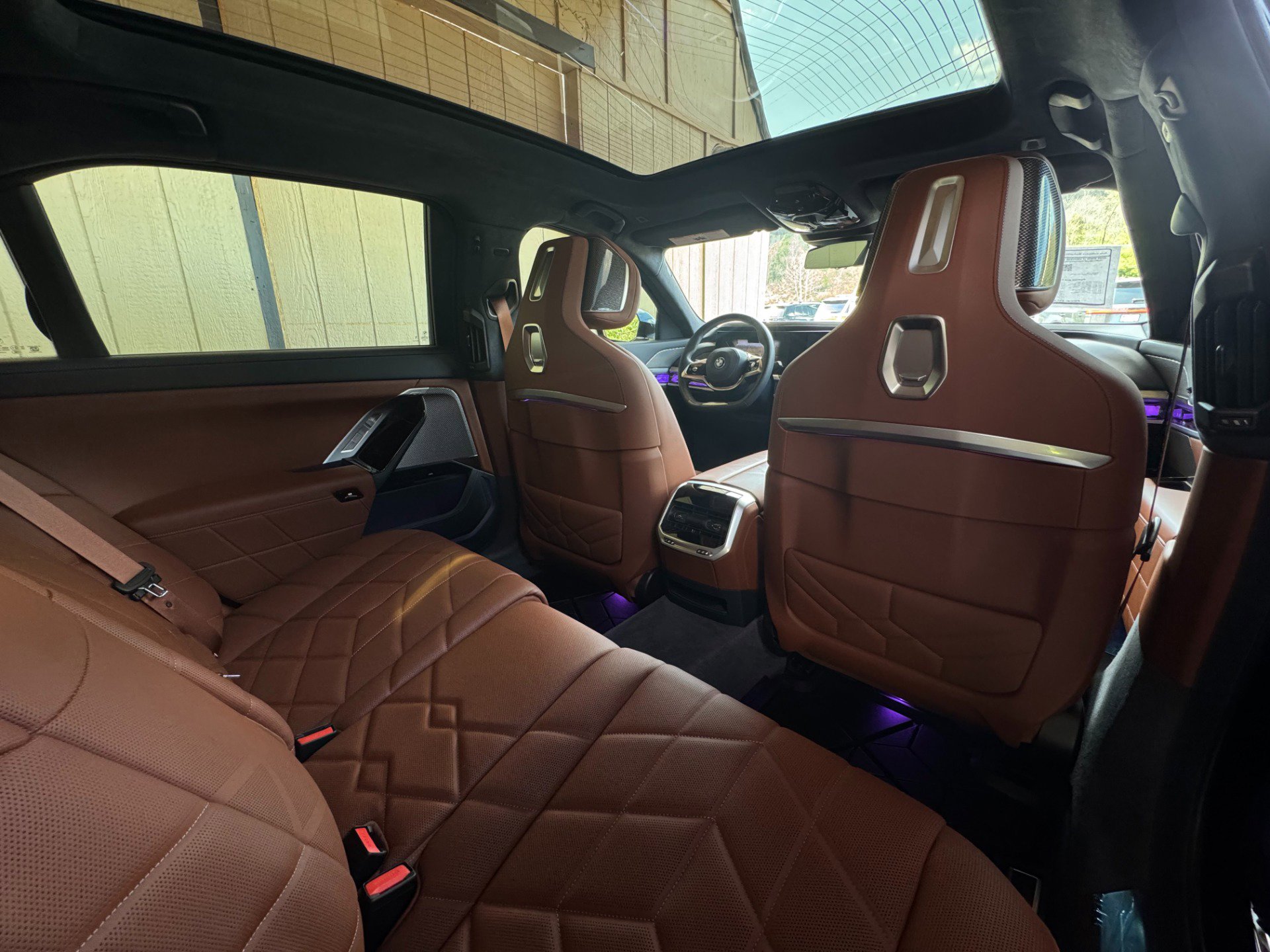 Used 2025 BMW i7 eDrive50 w/ Executive Package image 35